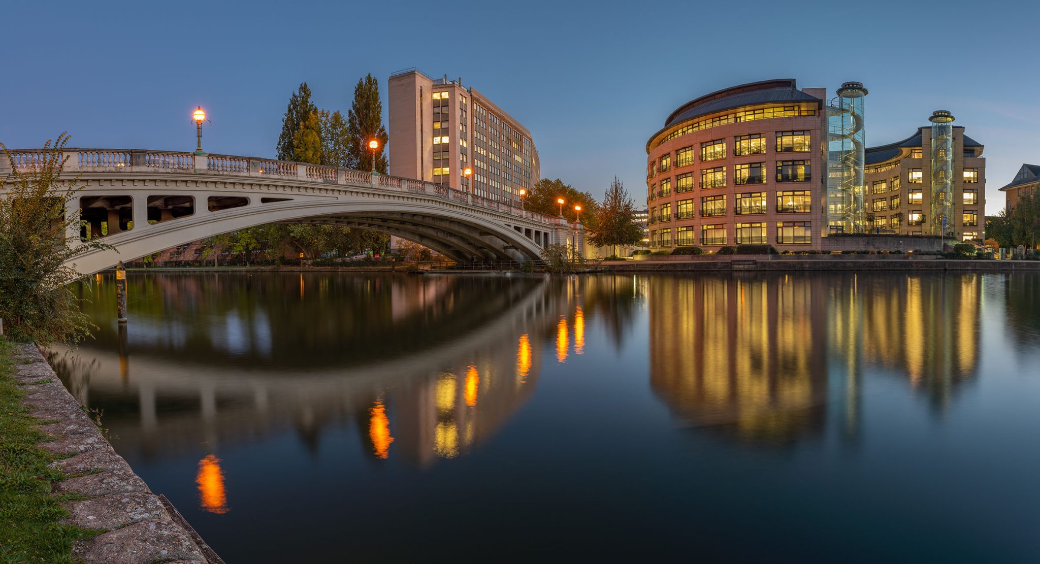Reading-Bridge_Berkshire-72dpi.jpg