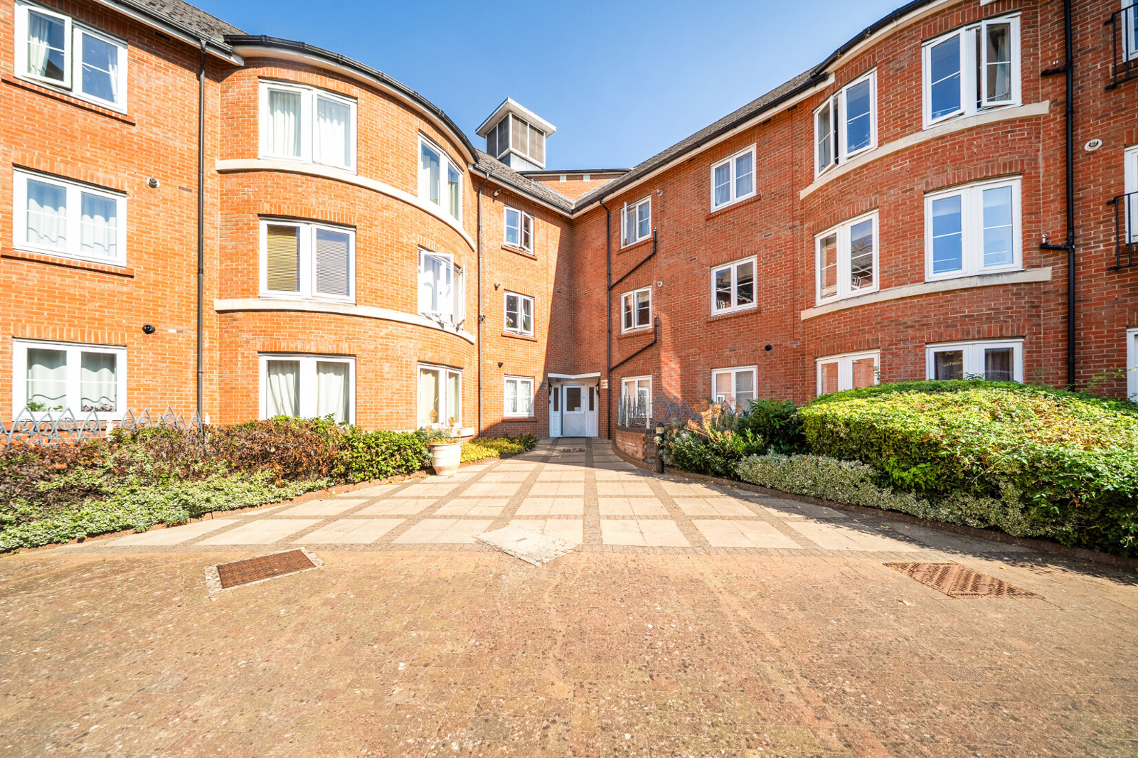 Quakers Court